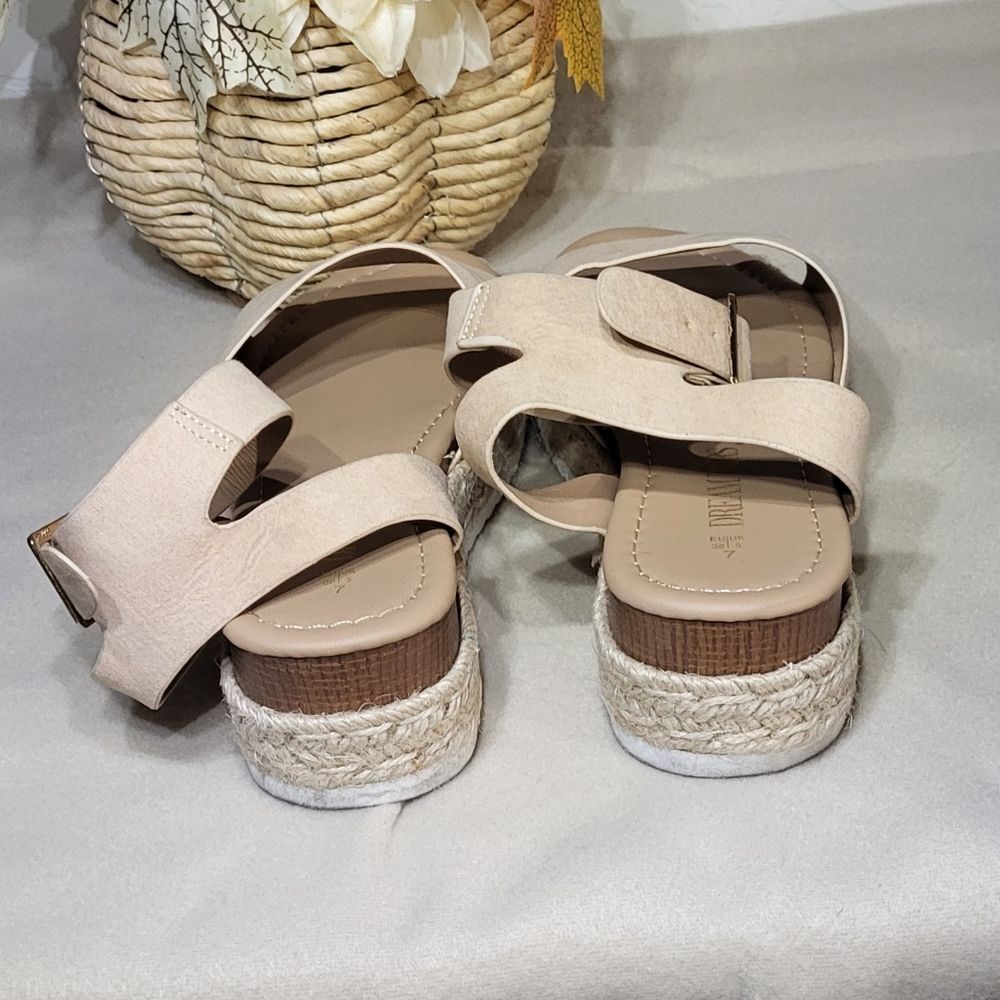 Dream Pairs Nude Suede Ankle Strap Platform Espadrille Sandals Size 7 EUC - Picture 12 of 13